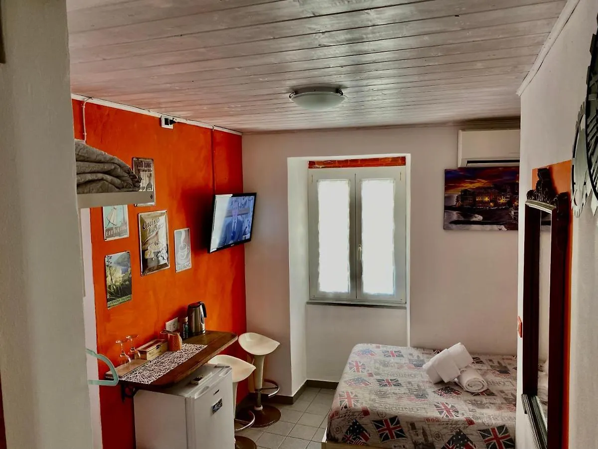 *** Guest house Affittacamere Rio Centrale Riomaggiore Italy
